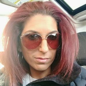 Meet your Posher, Nicki